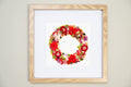 Botanical Series N° 9, geperste bloemen in kader, foto 1